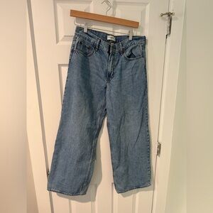 Abercrombie & Fitch Ultra Loose low rise curve love denim